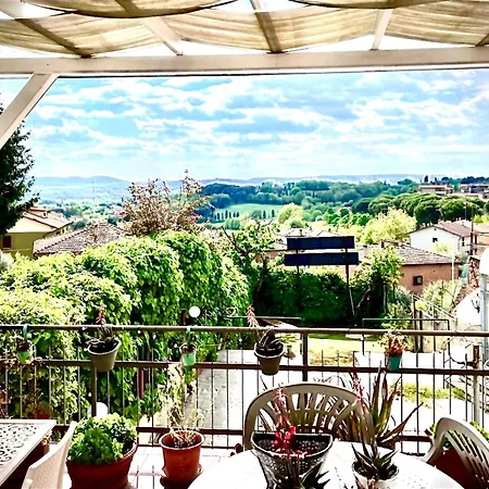Boutique L'imperatrice -vicinissimi A Valdichiana Designer Village- Hotel