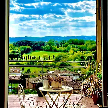 Boutique L'imperatrice -vicinissimi A Valdichiana Designer Village- 3*