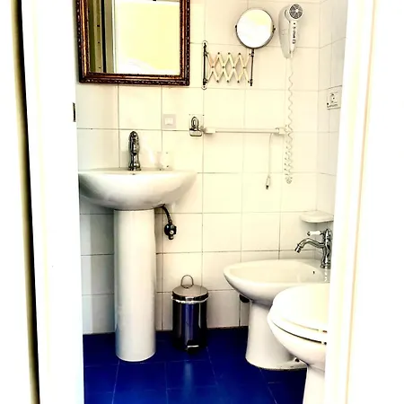 Boutique L'imperatrice -vicinissimi A Valdichiana Designer Village- 3* Foiano Della Chiana