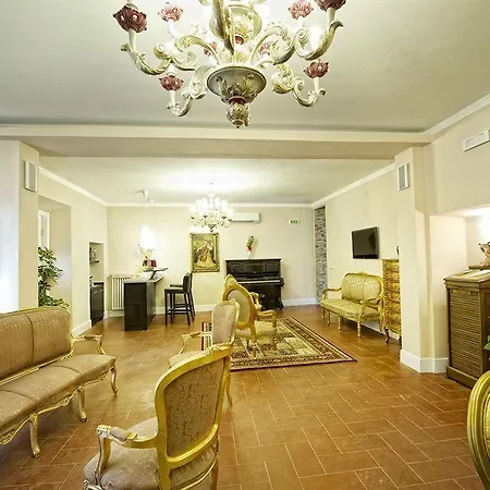 Hotel Boutique L'imperatrice -vicinissimi A Valdichiana Designer Village- Foiano Della Chiana