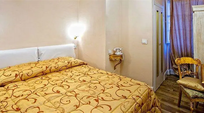 Hotel Boutique L'imperatrice Foiano Della Chiana