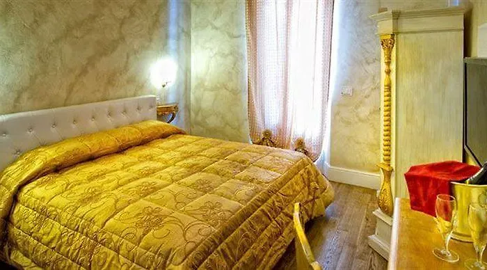 Boutique L'imperatrice Foiano Della Chiana